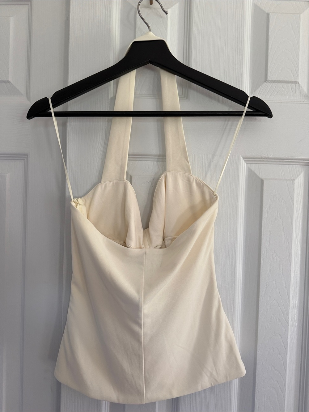 ZARA Shell Hardware Trim Halter Top In Cream Color - Picture 6 of 13